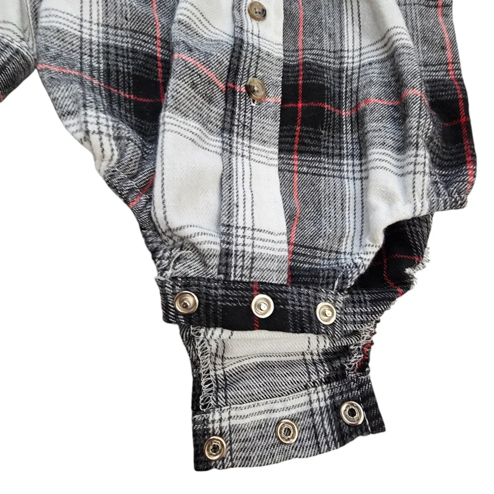 Nwot Sovereign Code Boys Black/Red/White/Gray Plaid Flannel Collared Onsie